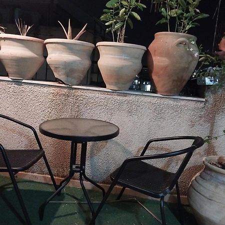 Apartmán שירת דבורה בבני ברק Giv'at Shemu'el Exteriér fotografie